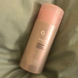 Glossier Solution exfoliating skin perfecter